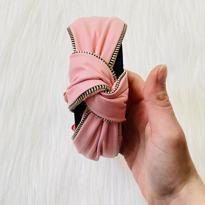 Rózsaszín hajpánt