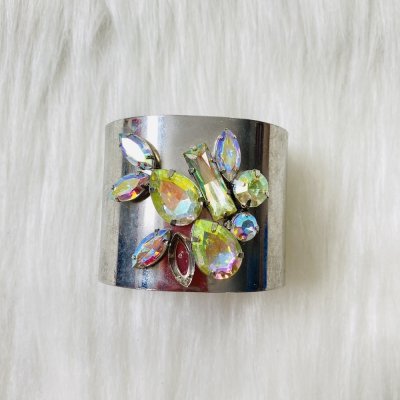 Vastag vintage karkötő