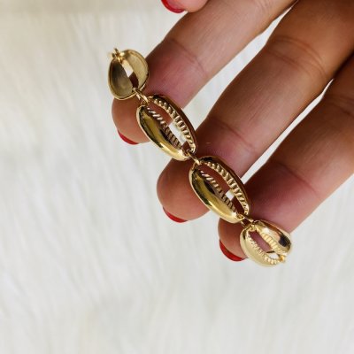 Arany kagylós karkötő