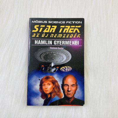 Star Trek- Az új nemzedék könyv
