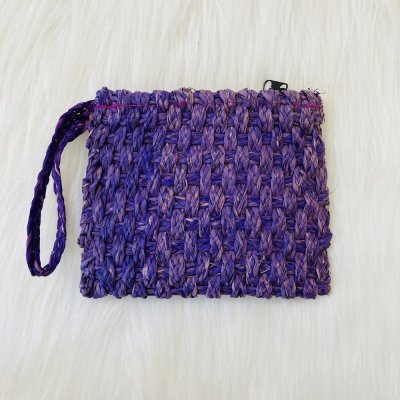 Fonott lila kis bohém kézitáska