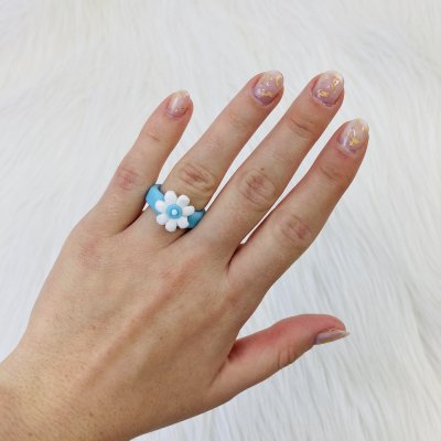 Virágos kék gyurma gyűrű