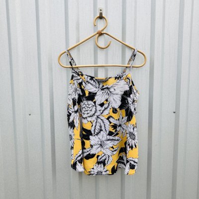 Virágos lenge felső