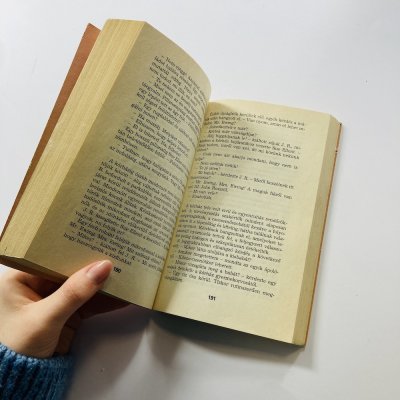 Dallas NŐK könyv :)