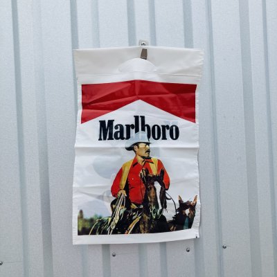 Marlboro szatyor