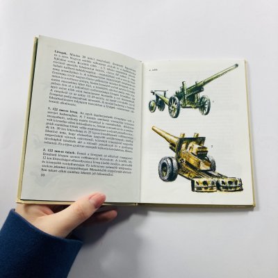 Győzelem fegyverei búvár zsebkönyv