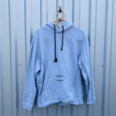 Adidas pulóver