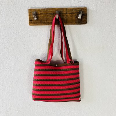 Handmade Cipzár táska