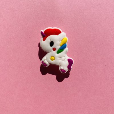 Unikornis crocs papucs pin