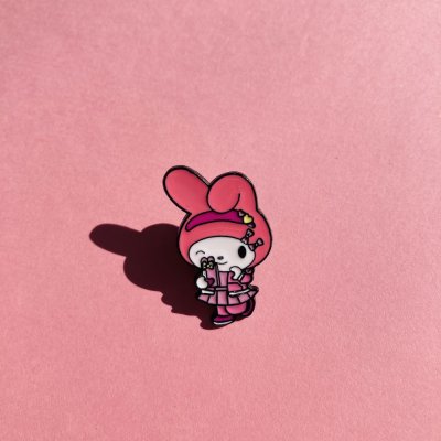 Pink nyuszi kitűző