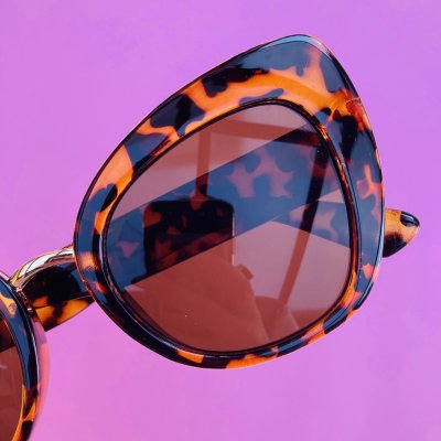 Teknőc mintás napszemüveg