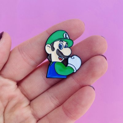 Supermarios kitűző