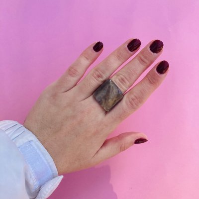 Plasztik kocka gyűrű