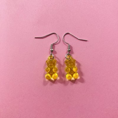 Gumimaci fülbevaló