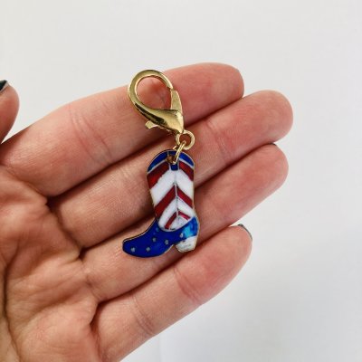 Weszkó Csizma kulcstartó