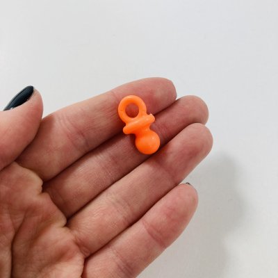 Retro sárga cumi medál